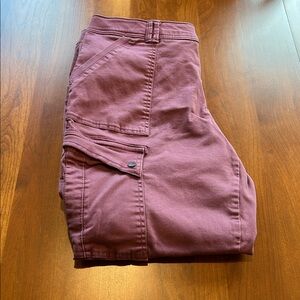 Democracy Women's Straight Leg Pants in Burgundy